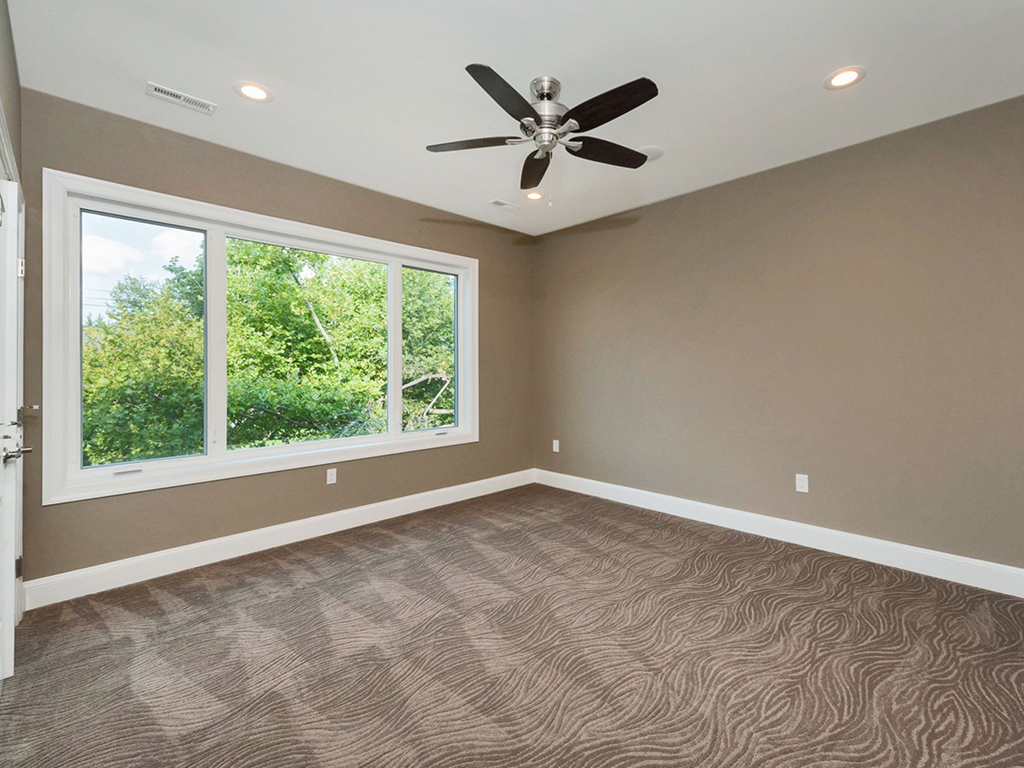 7612 Seven Mile Lane